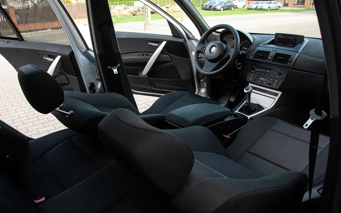BMW X3 cena 26900 przebieg: 230000, rok produkcji 2005 z Wejherowo małe 781